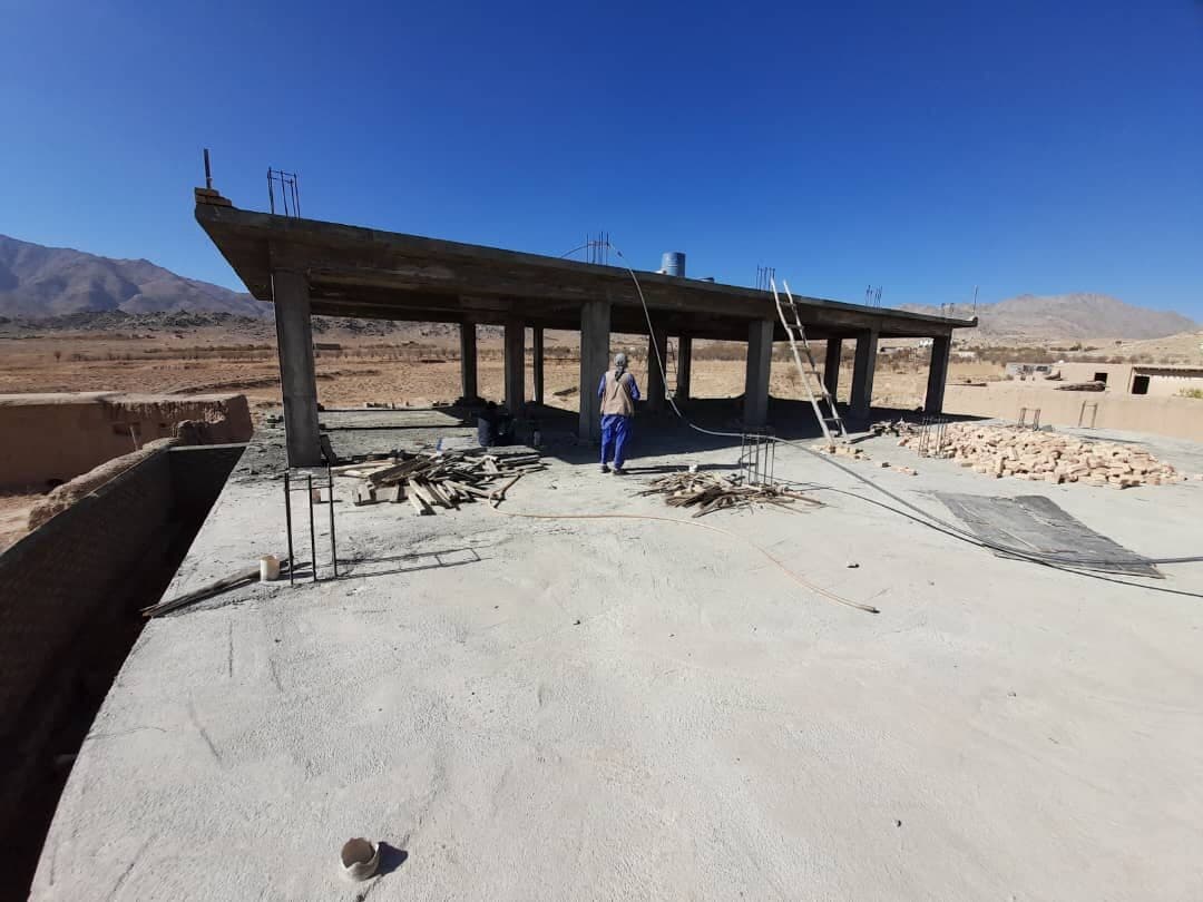 Walls and roof take shape